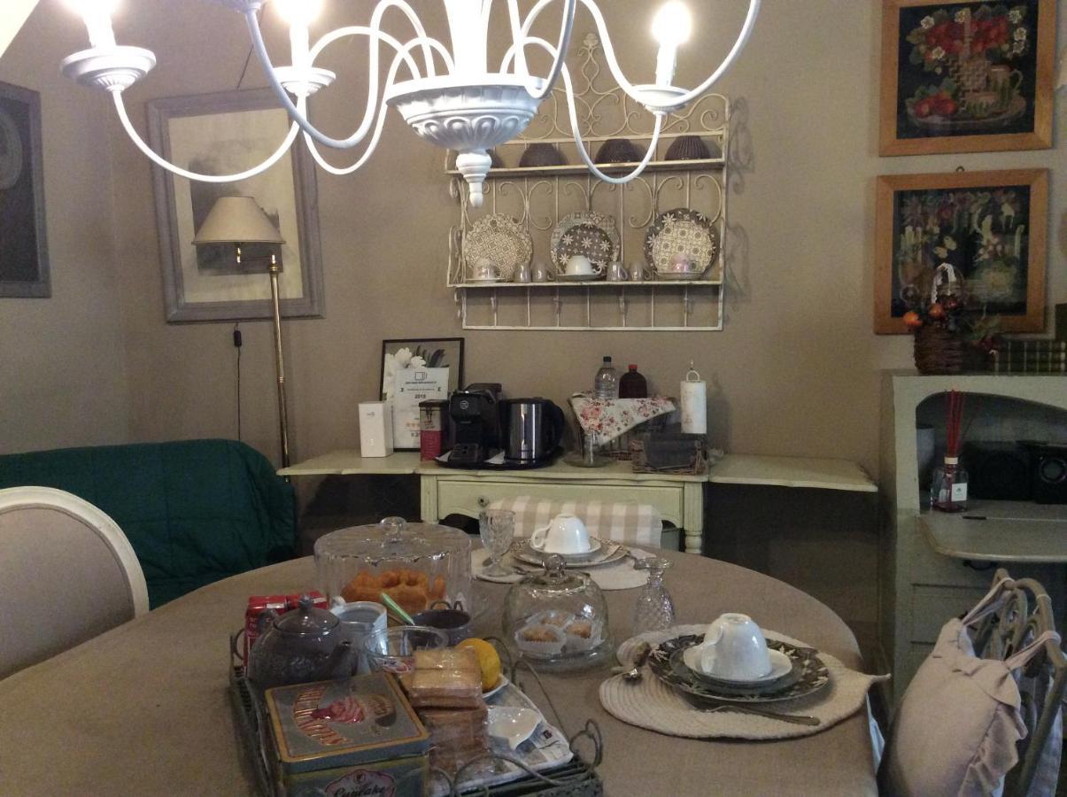 Aria Di Campagna Bed and Breakfast Lodi Buitenkant foto